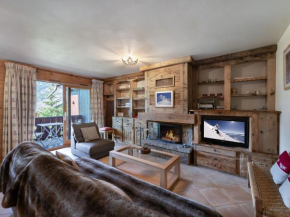 Duplex Lumineux à Méribel avec Cheminée, Terrasse et Accès aux Pistes - FR-1-566-31